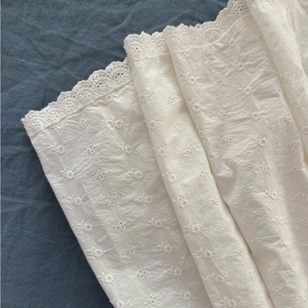 Doen Isolde dress in white sz S - FLAW see description - Picture 4 of 7